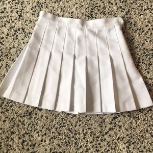 American apparel tennis skirt white pleated skirt
